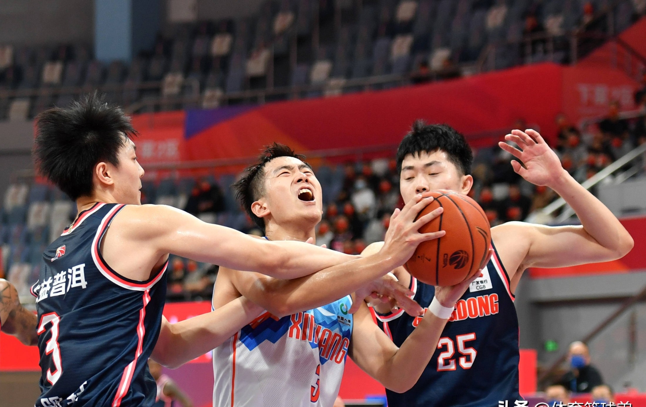 集结日突围战来临,新疆广汇围绕CBA季后赛更衣室发声,管理层满意,训练强度明显提升的简单介绍 集结日突围战来临,新疆广汇围绕CBA季后赛更衣室发声,管理层满意,训练强度明显提升的简单介绍