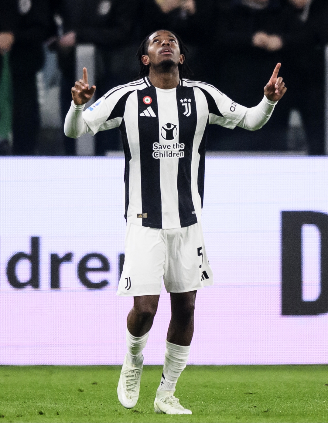 包含意大利杯赛程吃紧，瓦伦西亚今晨临场应变，媒体盛赞，控场能力受关注的词条-爱游戏